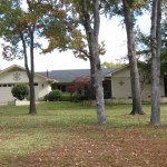 135 Williamsburg Ln--On Golf Course. REDUCED!